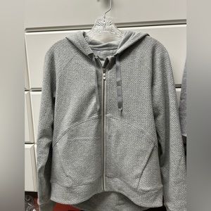Lulu Lemon size 8 gray zip up